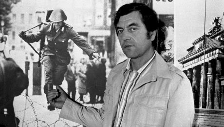 Decizia de 3 secunde care l-a făcut celebru pe soldatul Konrad Schumann. Cum și-a schimbat viața definitiv?