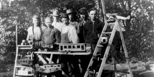 Cum au fost inventate jucăriile LEGO de un tâmplar care a rămas fără clienți. Ce înseamnă „Lego” în limba daneză?