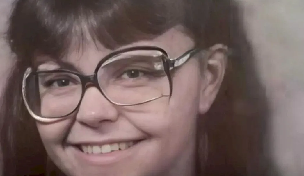 Asistenta medicală care a stat moartă în apartament zeci de ani și nimeni nu a știut. 42 de ani nimeni n-a bătut la ușă: Hedviga Golik și apartamentul care a rămas intact din 1966