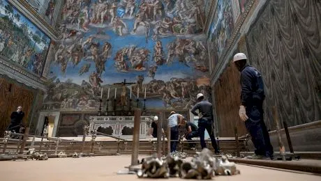 Cum s-a răzbunat Michelangelo Buonarroti pe un cardinal care i-a criticat opera?