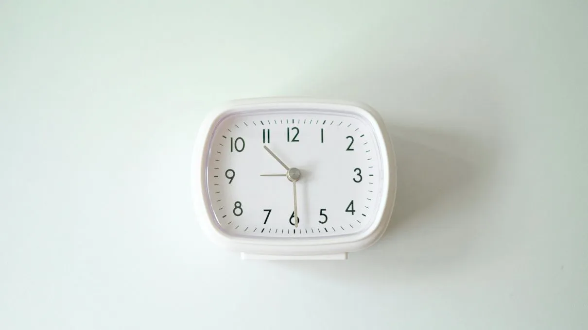 Ce se întâmplă pe pământ într-o singură secundă? Câte cafele se beau, câți oameni mor și câte fulgere lovesc Terra?