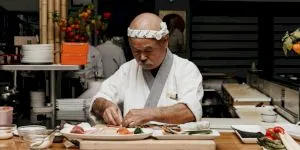 Mit sau adevăr? De ce, în Japonia, doar bărbații au voie să gătească sushi?