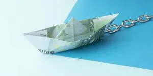 Tendințe îngrijorătoare: turbulența politică globală și stabilitatea dumneavoastră financiară