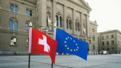 De ce, în Elveția, băncile au dobândă zero? Care este explicația?