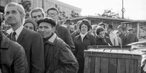 Viața cotidiană în perioada comunistă: Cum se trăia, de fapt, în anii ’70-’80