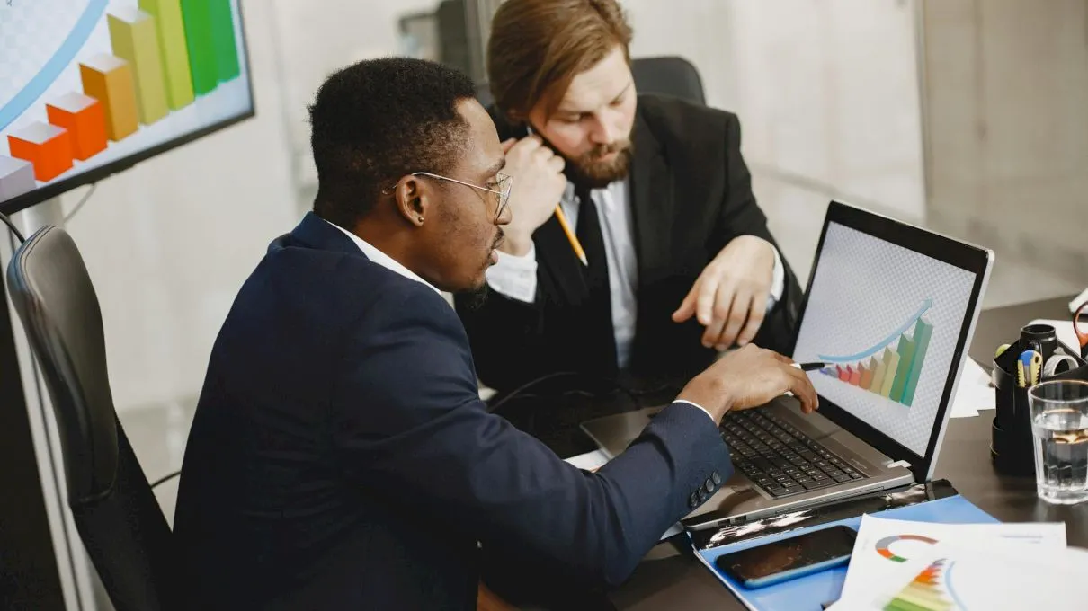 Strategii eficiente de utilizare a datoriei pentru expansiunea accelerată a afacerii