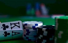 Logica din spatele designului: De ce sunt mesele de poker rotunde și ce secret ascunde roata de ruletă?