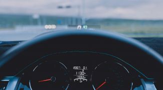 Mit sau adevăr? În cazul unui accident rutier, viteza impactului este cea la care se blochează acum vitezometrului?