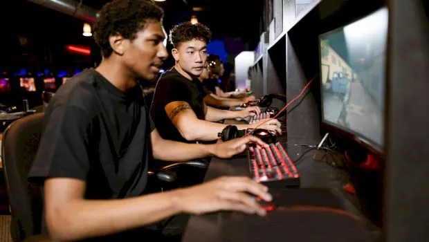 PC, consolă sau smartphone? Compararea performanței în jocuri pe diferite platforme