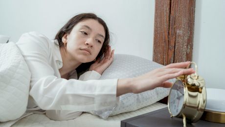 Obiceiuri banale care îți distrug sănătatea