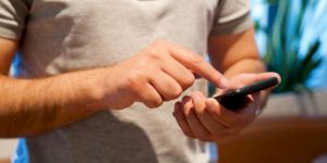 Tot mai multe site-uri își schimbă regulile de retragere, iar utilizatorii păstrează capturi de ecran