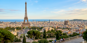 Știați că turnul Eiffel a fost inițial construit pentru Barcelona?