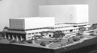 Mit sau adevăr? Biblioteca Universității din Indiana se scufundă anual cu 2,5 cm pentru că inginerii n-au luat în calcul greutatea cărților