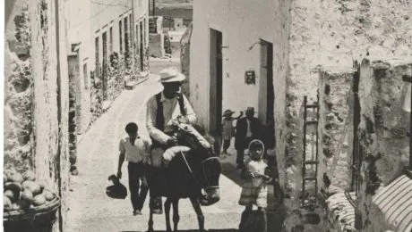 Cum arăta insula Santorini înainte să devină un obiectiv turistic?