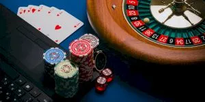Promoții de cazino online: ce trebuie să verifici înainte de a activa o ofertă