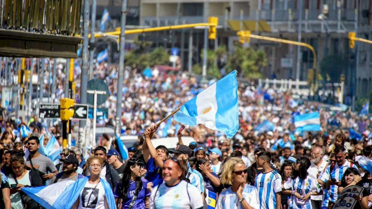 În 1780, 37% din populația Argentinei era de culoare. Astăzi, argentinieni de culoare sunt sub 1%. Ce s-a întâmplat cu populația de culoare?