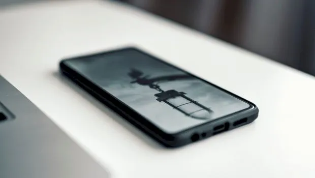 Setarea ascunsă din telefon care îți consumă bateria fără să știi. Cum o dezactivezi în 3 pași?