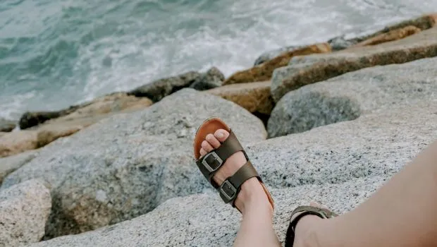 Care este povestea papucilor Birkenstock, de la un produs catalogat ca fiind „urât”, la un trend mondial?
