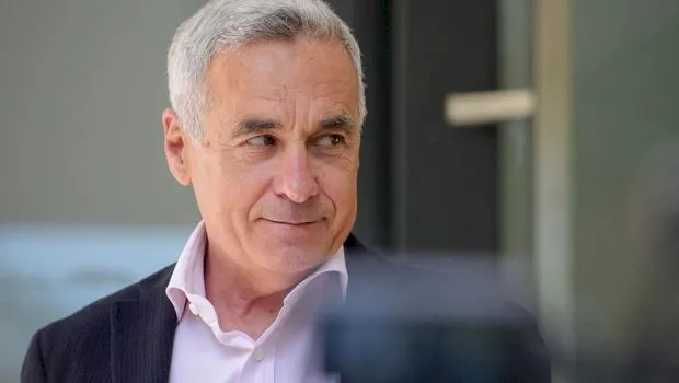 Călin Georgescu voia azi politic în Italia. Cum se poate obține azi politic într-o altă țară?