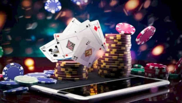 Evoluția cazinourilor online: de la primele jocuri digitale la platformele moderne