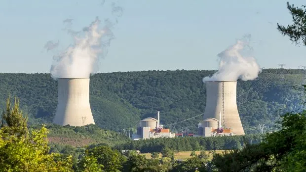 Povestea centralei nucleare pe care francezii o au în „inima” Belgiei