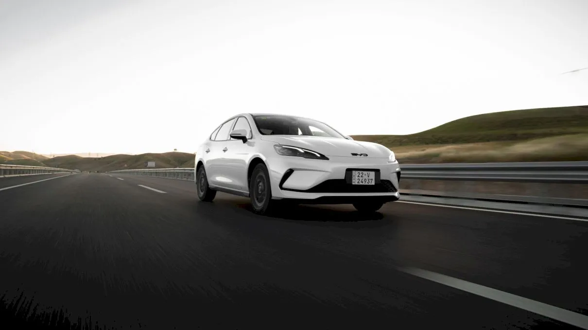 De la ce vine numele mașinilor BYD? Ce înseamnă acronimele B.Y.D?