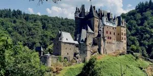 De ce, în Germania, sunt peste 20.000 de castele?